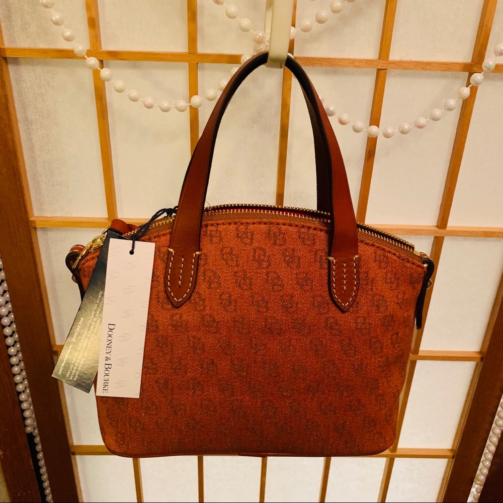 🆕 DOONEY & BOURKE SMALL RUBY PURSE - Picture 6 of 8